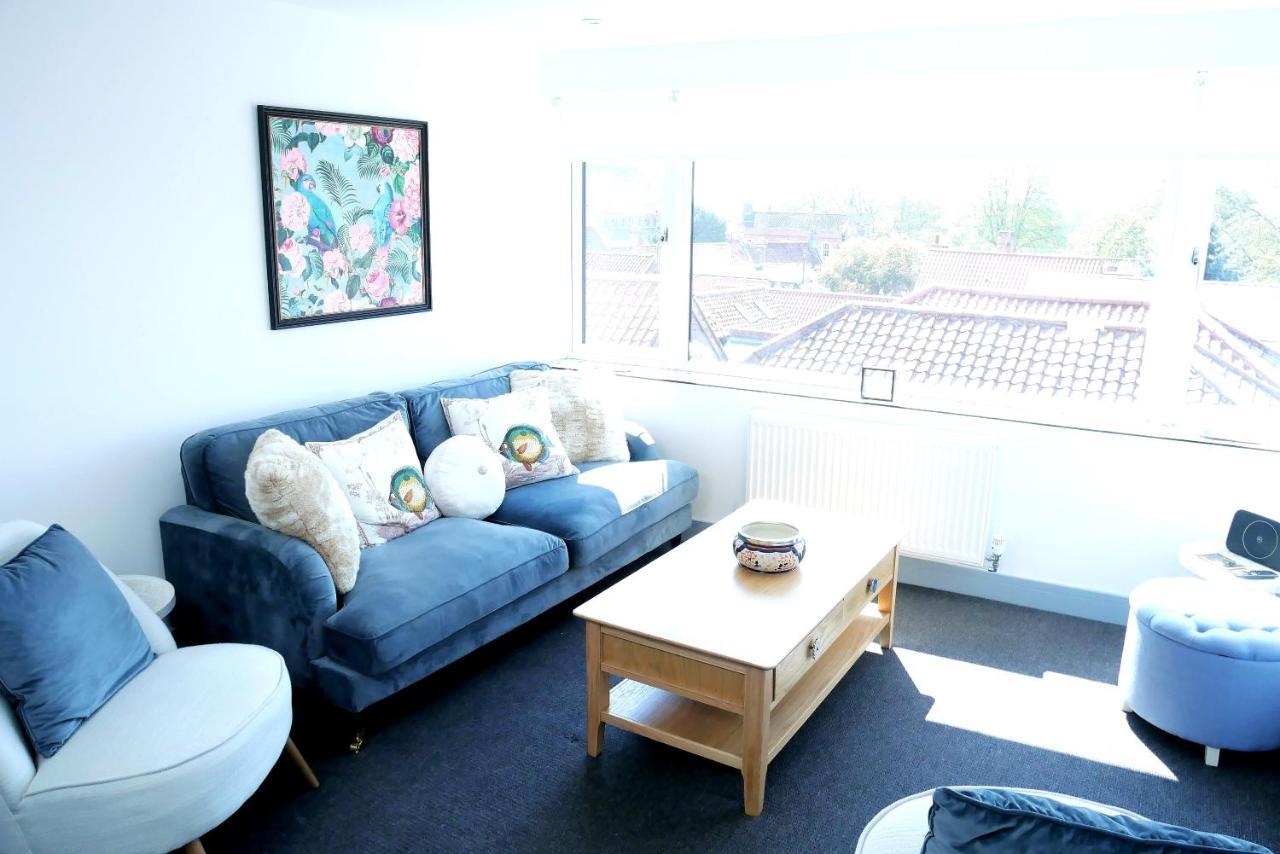 Sunset View, 2 Bedrooms In The Heart Of Holt With Parking Εξωτερικό φωτογραφία