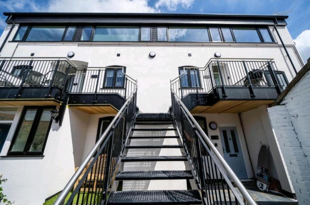 Sunset View, 2 Bedrooms In The Heart Of Holt With Parking Εξωτερικό φωτογραφία